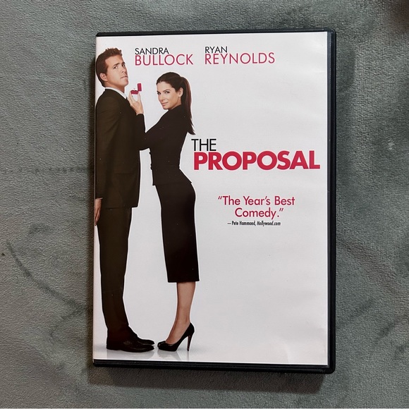 The Proposal DVD - Sandra Bullock , Ryan Reyonds - Picture 1 of 3